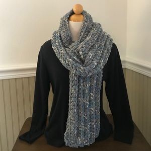Crocheted scarf